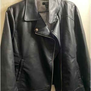 Leather jacket women’s XL